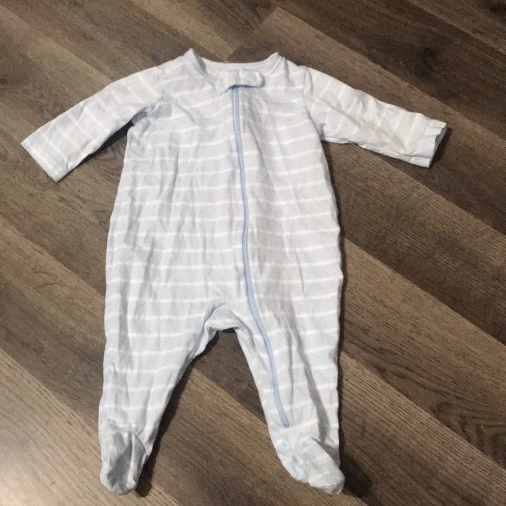 Baby boy sleep n play sleeper